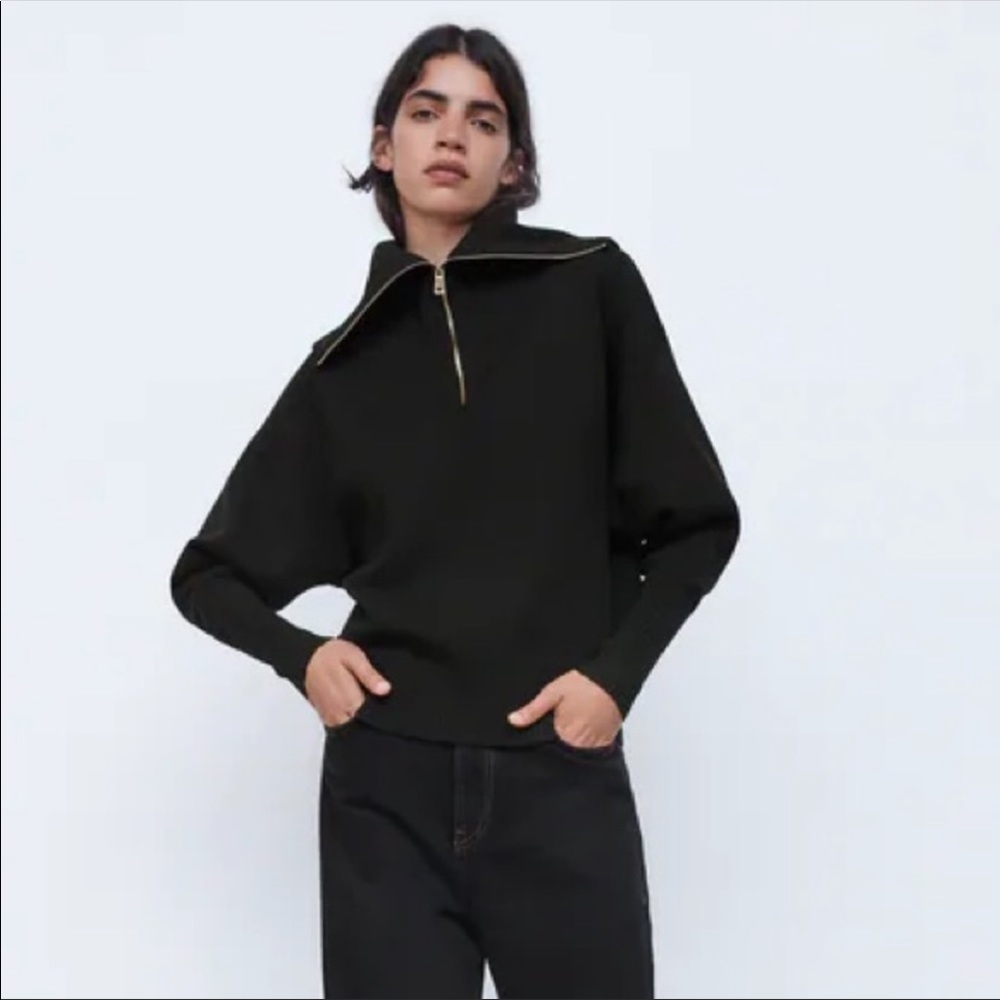 Zara Black Zip-Front Pullover Sweater